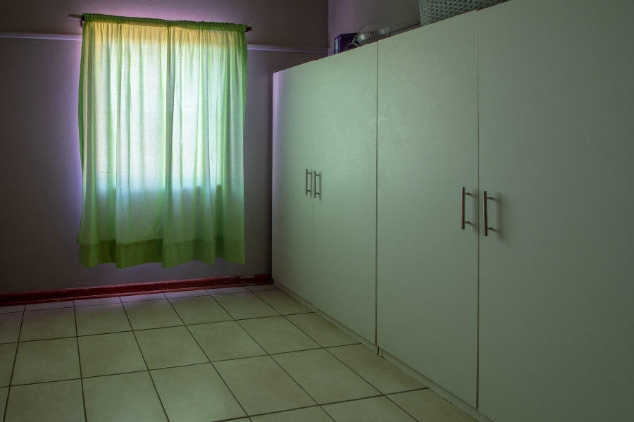 3 Bedroom Property for Sale in Lemoendraai Northern Cape